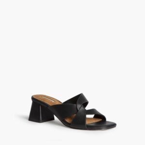 Γυναικεία mules Corina M6306 Negro
