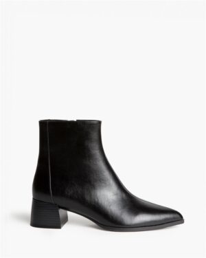 Γυναικεία μποτάκια Corina M6850  Black